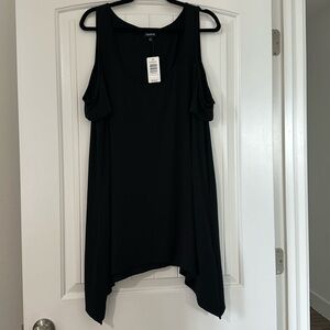 Black clad shoulder top